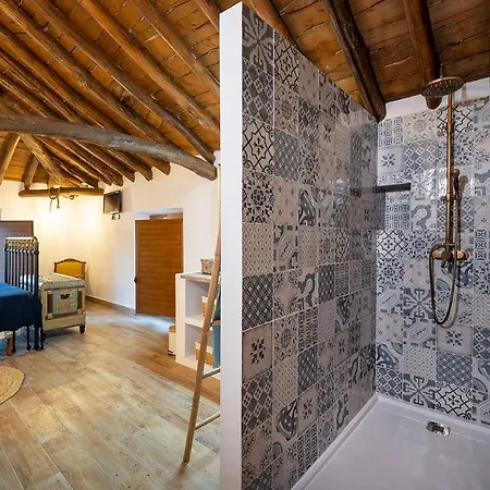 Pintoresco Rural La Camarilla Chalet Ribera Baja (Jaen)