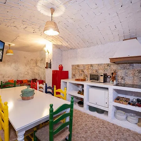 Chalet Pintoresco Rural La Camarilla *