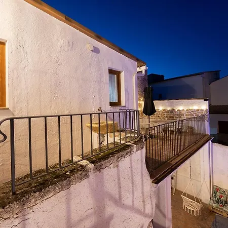 Pintoresco Rural La Camarilla * Ribera Baja (Jaen)